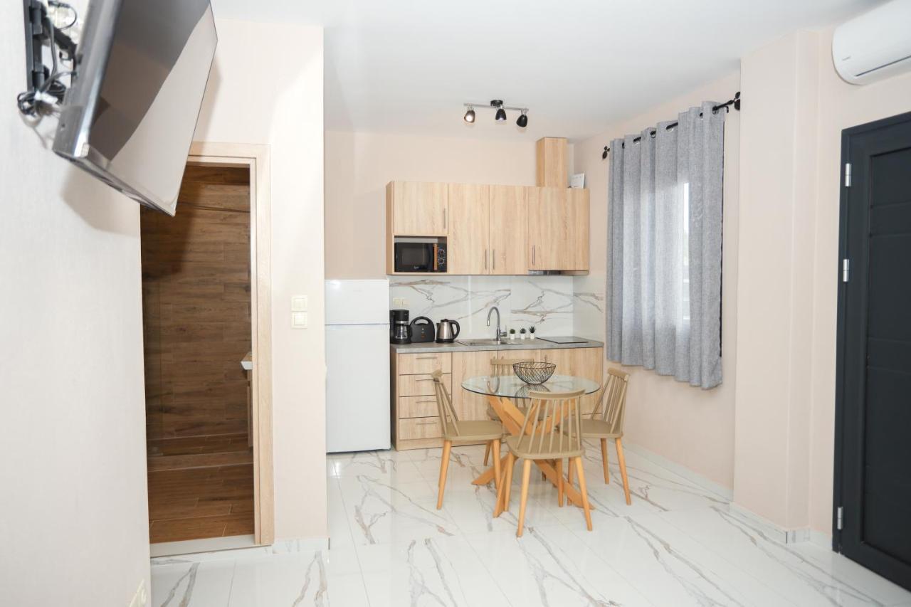 Greka Apartments Kalyves Polygyrou ภายนอก รูปภาพ